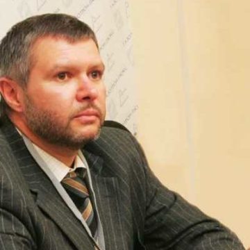 Юрий Кириллов хочет отправить Евгения Уткина на пеллетное аутодафе