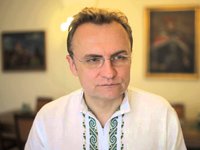 Садовый заявил, что снимает свою кандидатуру в пользу Гриценко на выборах президента